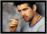 Papieros, Colin Farrell